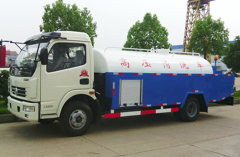 280杉湖路管道高压清洗车