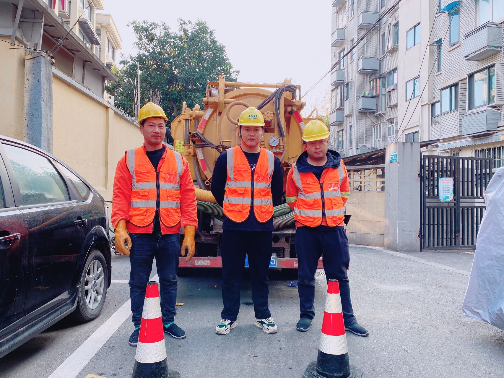 杉湖路南京某小区管道清淤检测施工