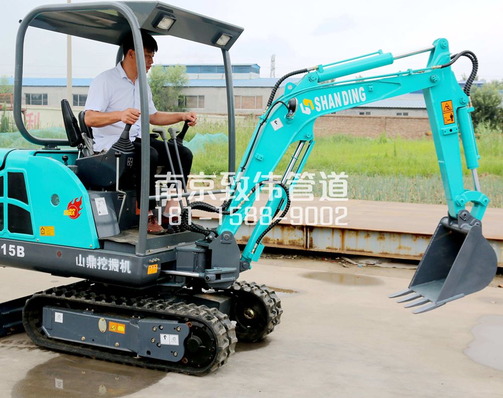 杉湖路小型挖机