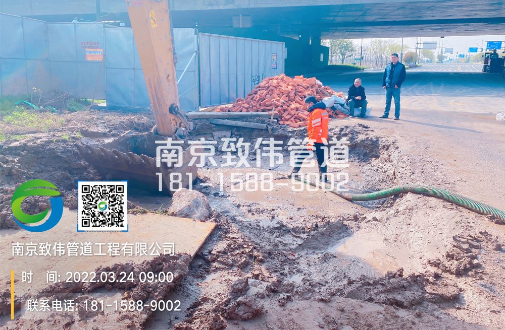 杉湖路泥浆清理